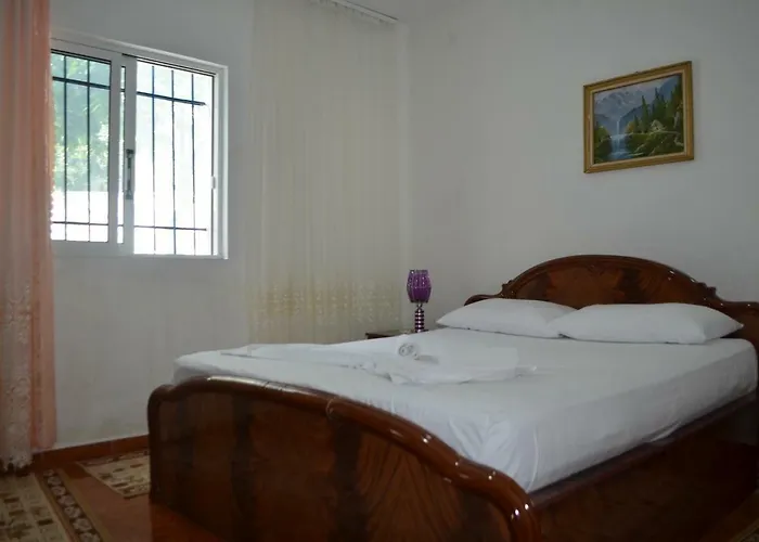 Lägenhet Viktor Sarandë