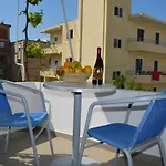 Viktor Apartment